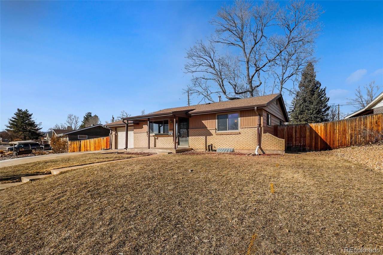 1783 Dover Way - Photo 1