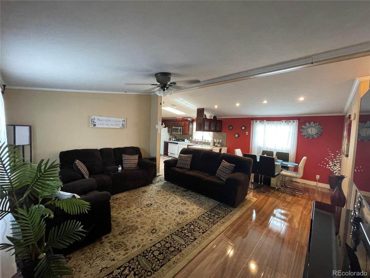 1600 Sable Boulevard - Photo 1