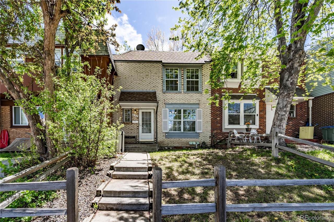 420 116th Avenue - Photo 1