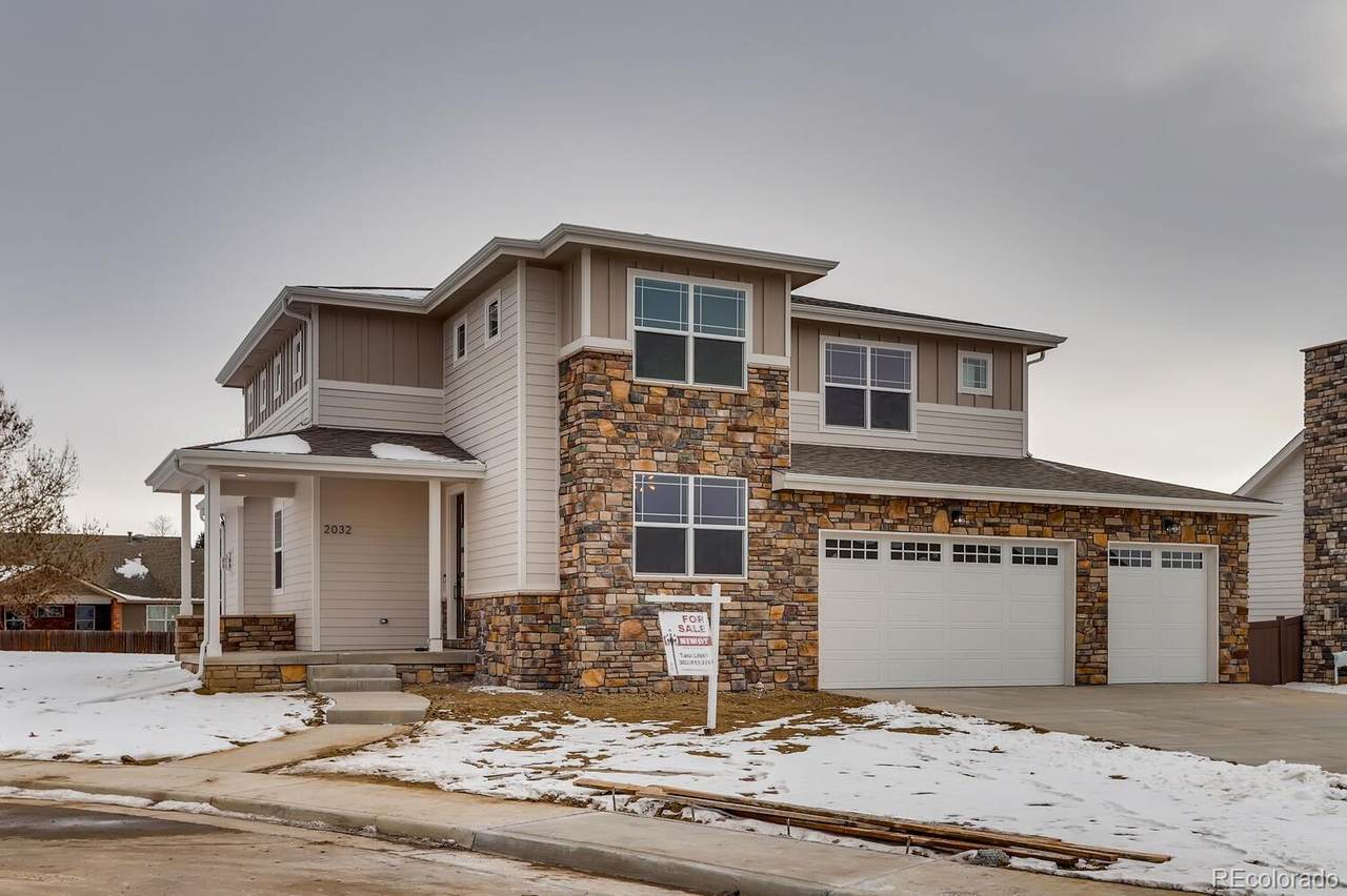 2032 Cuda Court - Photo 1