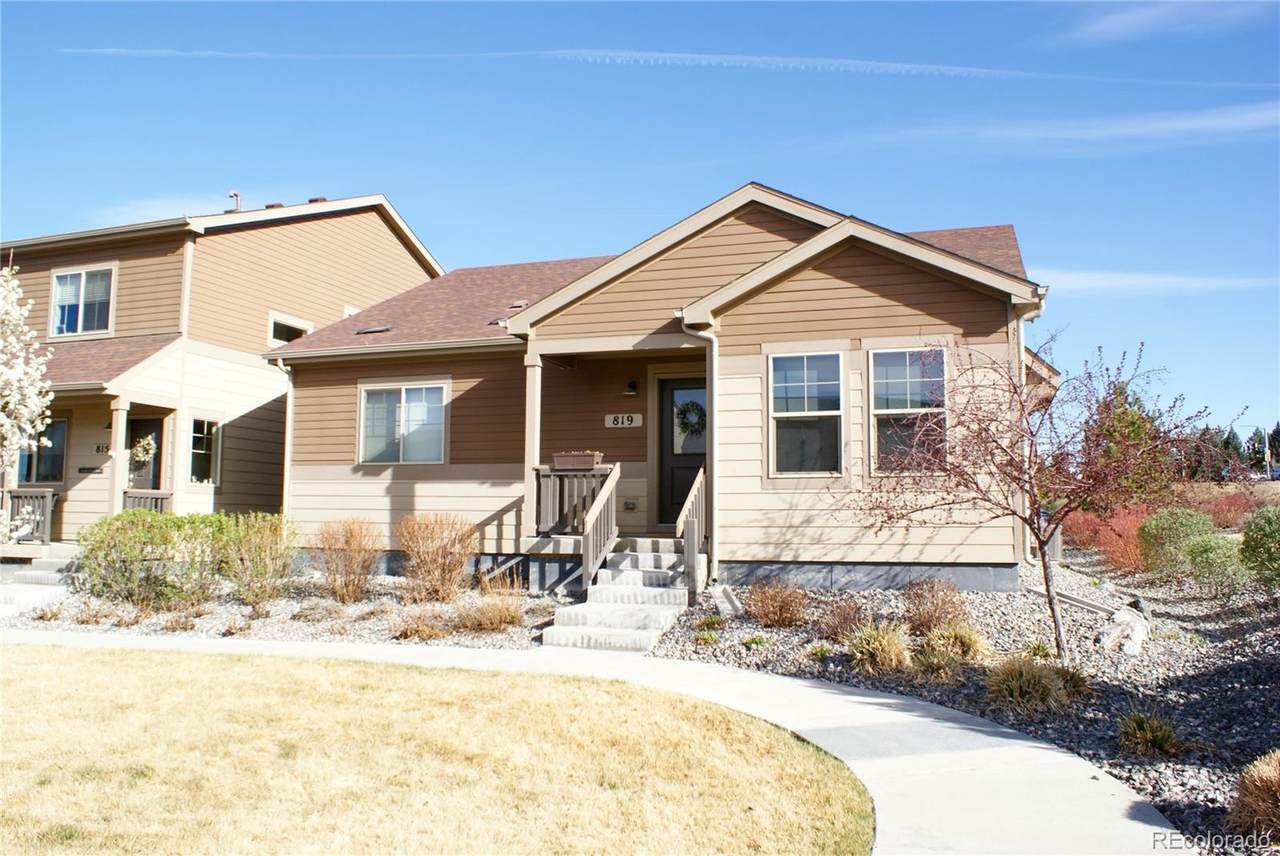 819 Widgeon Circle - Photo 1