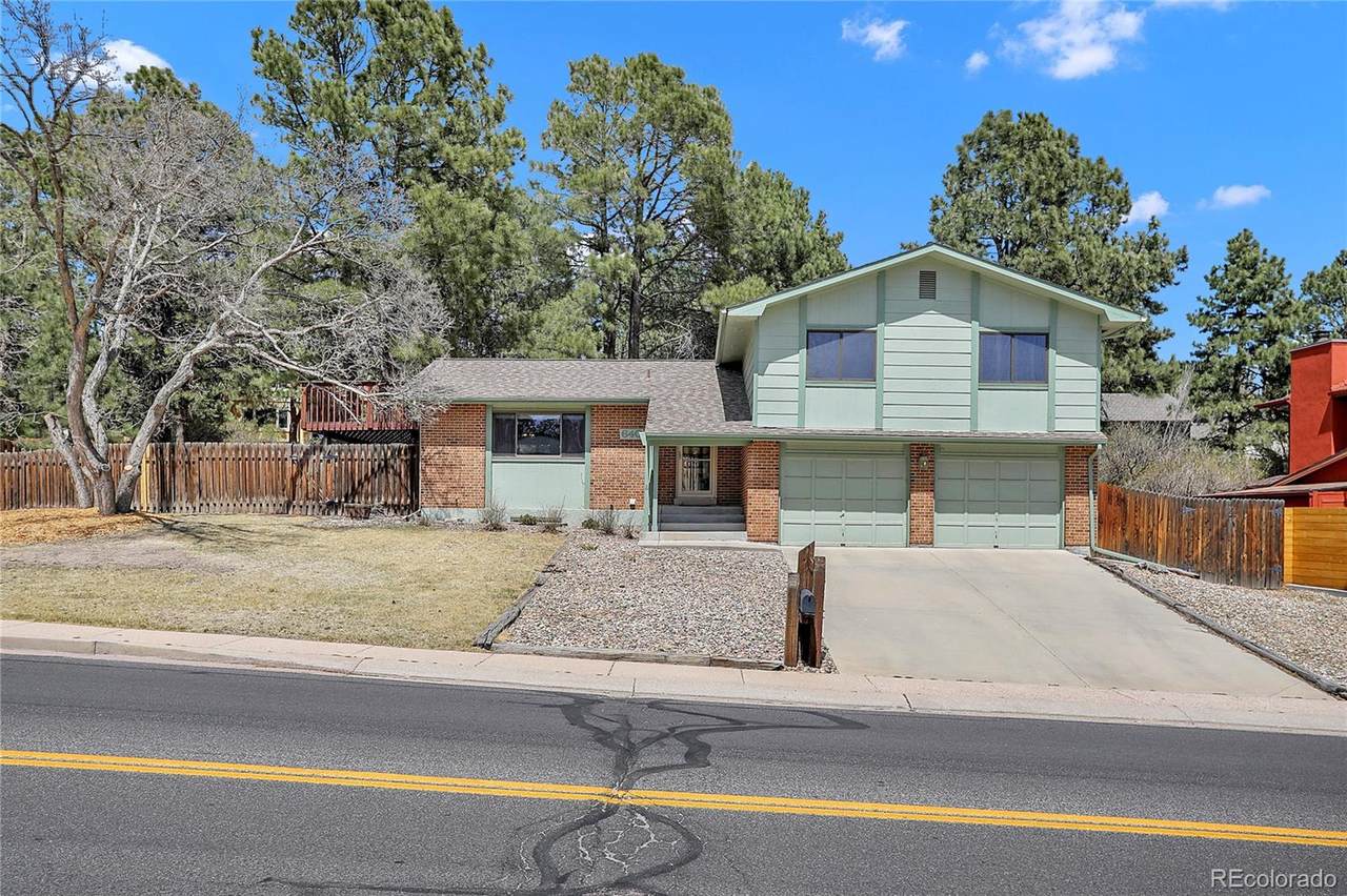 640 Allegheny Drive - Photo 1