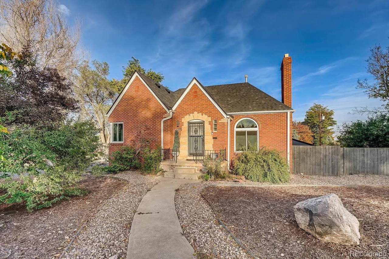 4498 Federal Boulevard - Photo 1
