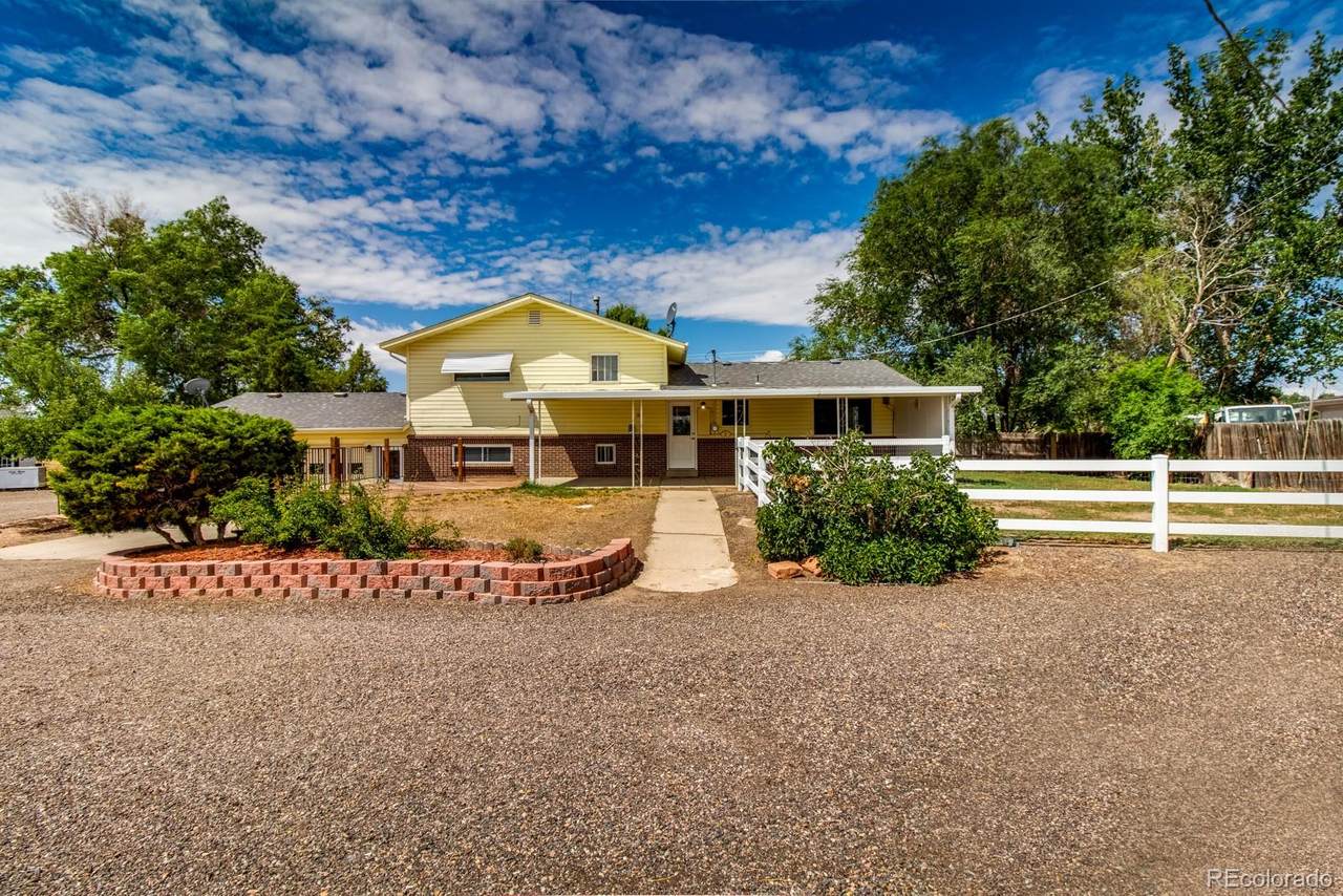 2524 County Road 37 - Photo 1