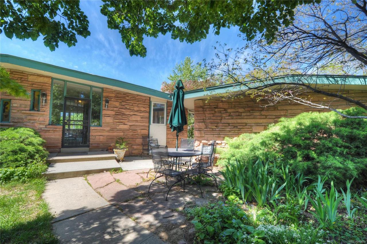 2750 Vassar Drive - Photo 1