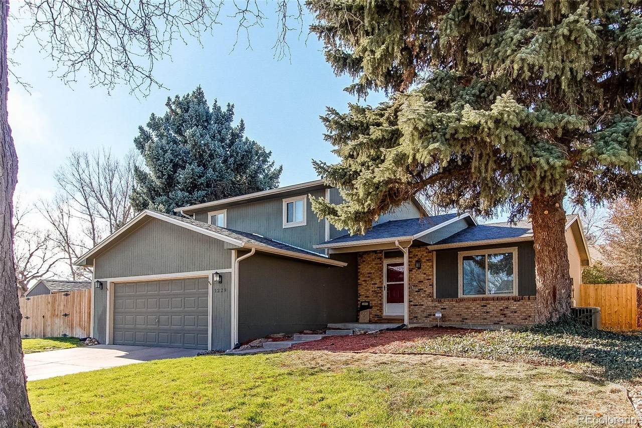 1229 40th Avenue - Photo 1
