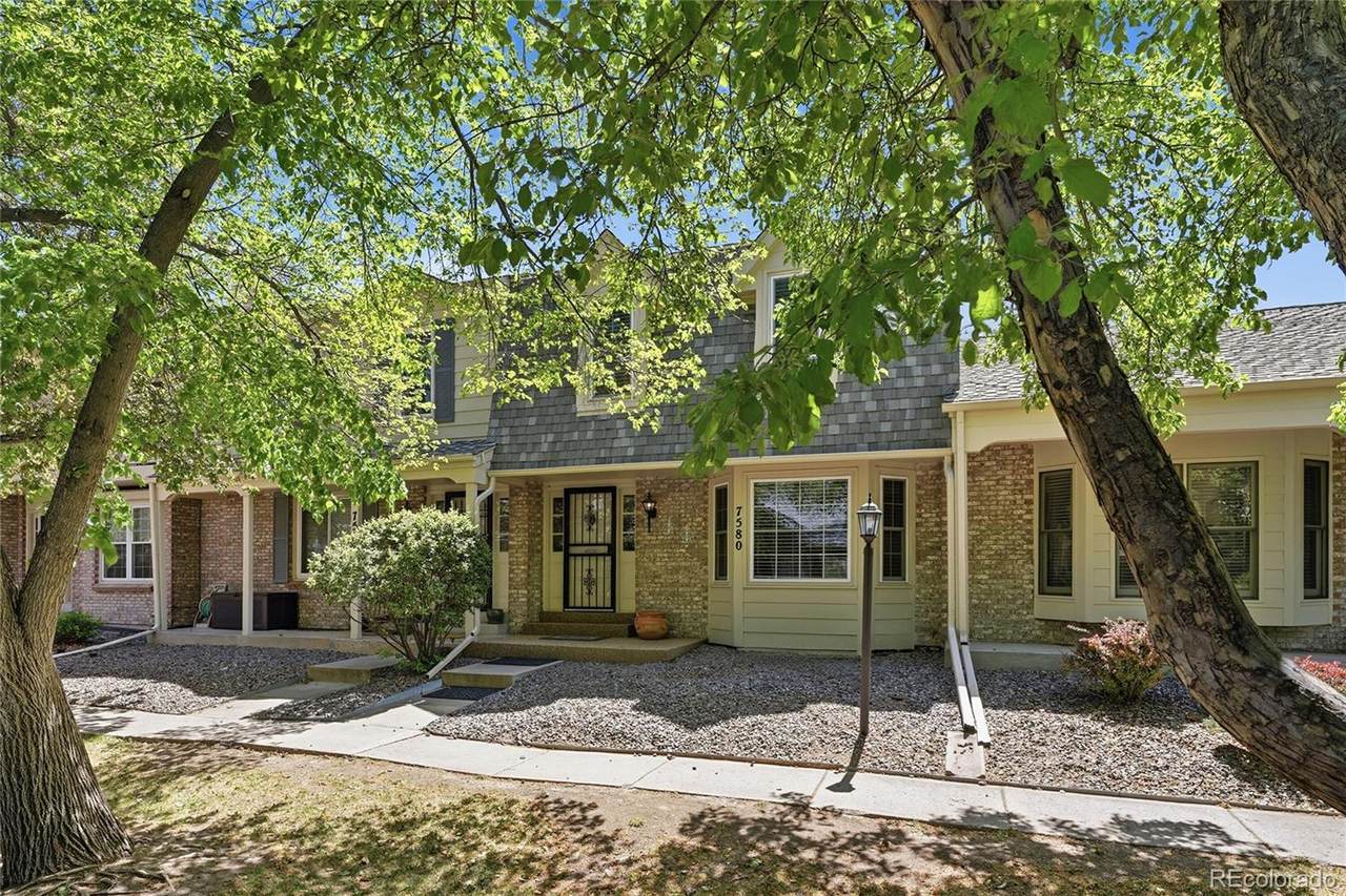 7580 Cove Circle - Photo 1