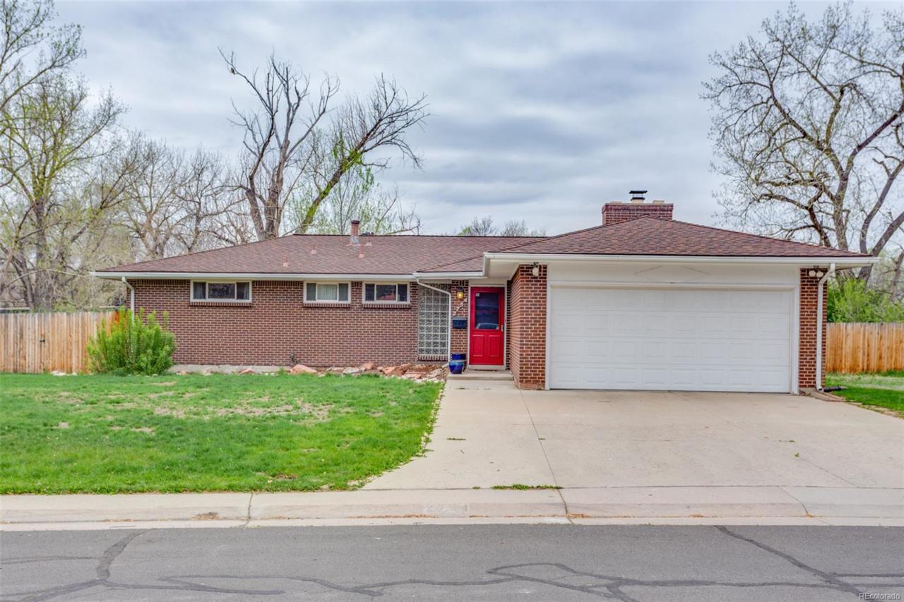 2754 Peakview Circle - Photo 1