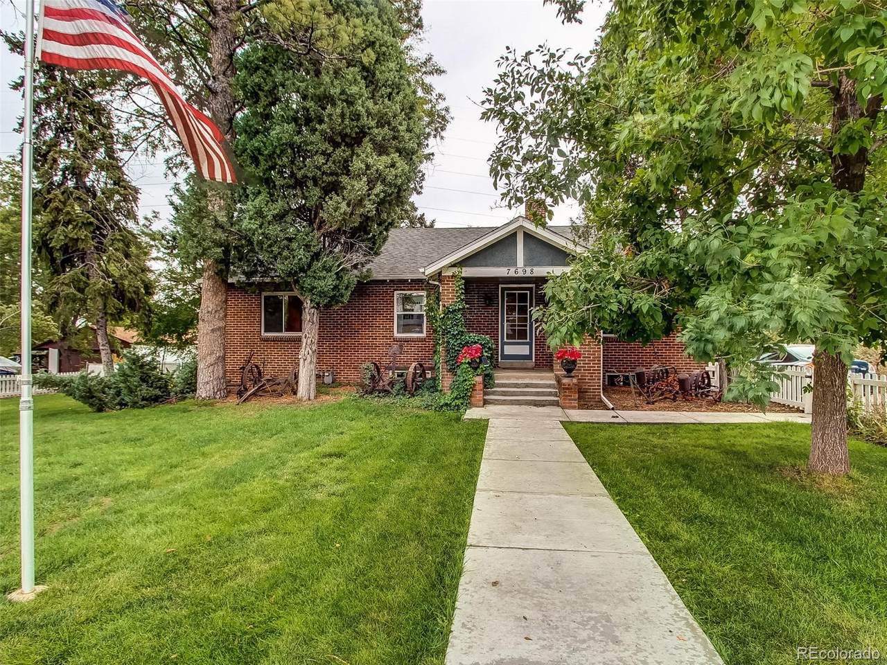 7698 10th Avenue - Photo 1