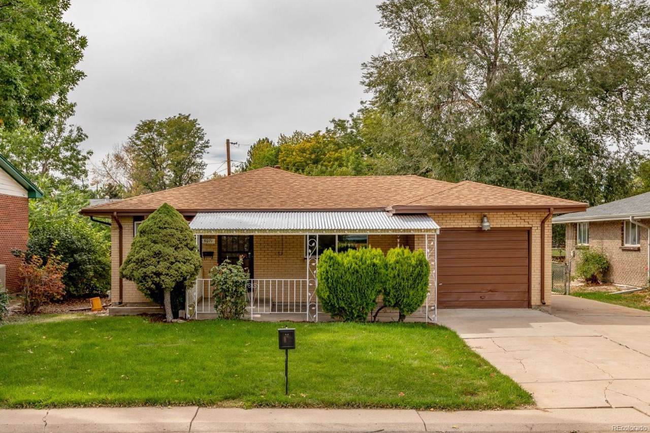 5071 Julian Street - Photo 1