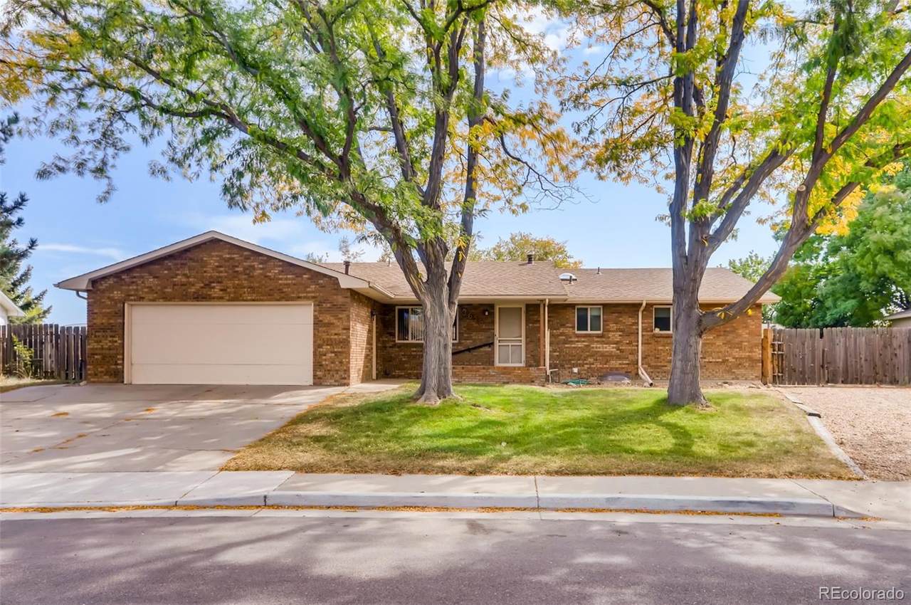 3656 Catalpa Court - Photo 1