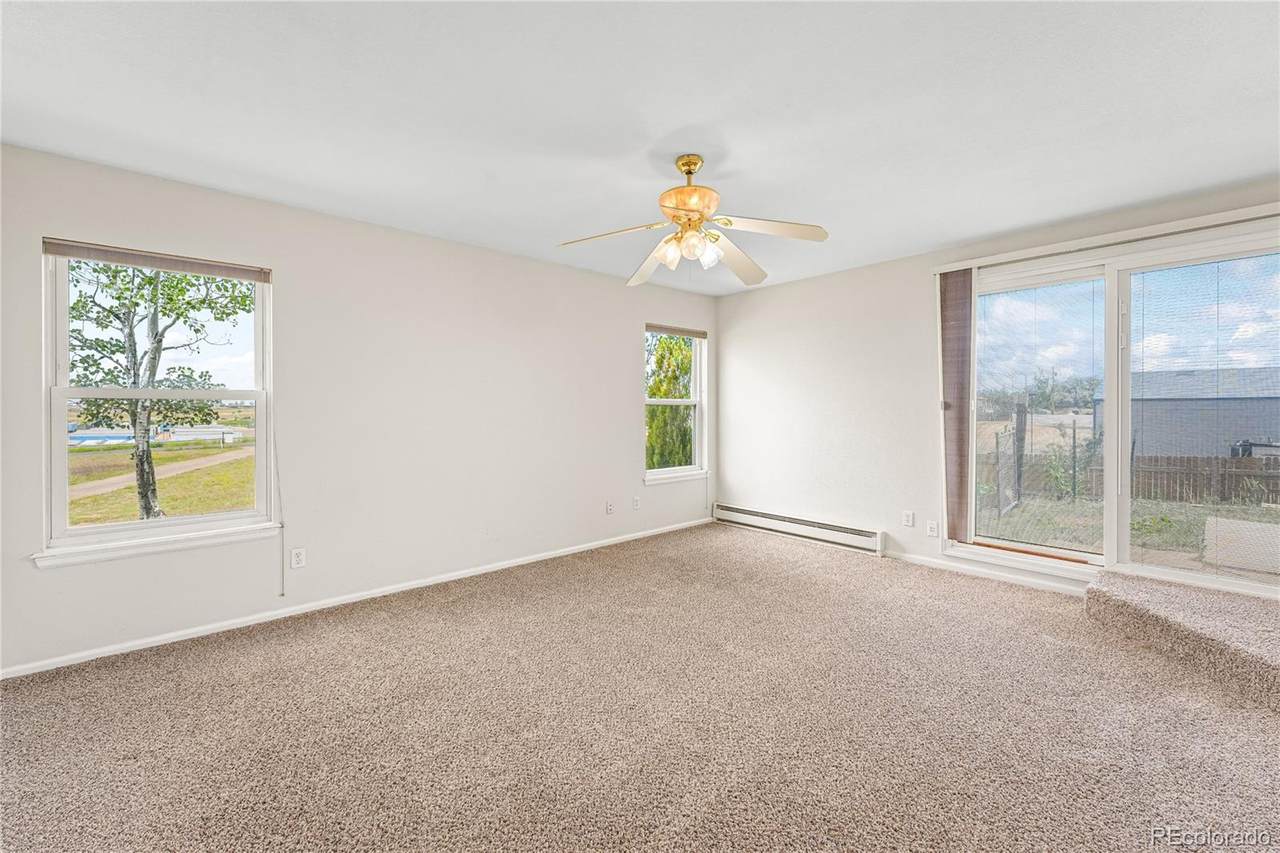 21400 11th Avenue - Photo 1