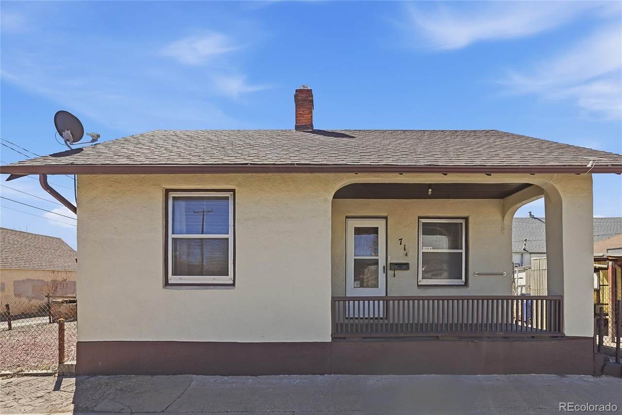 714 Mesa Avenue - Photo 1