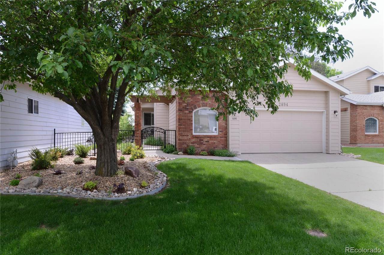 2894 Empire Avenue - Photo 1