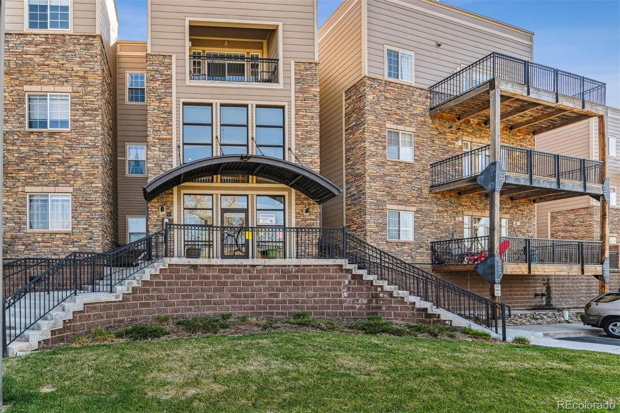 6000 Floyd Avenue - Photo 1