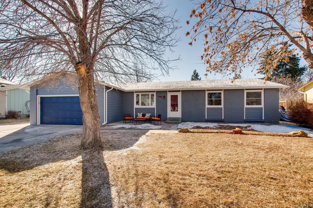 284 Short Place - Photo 1