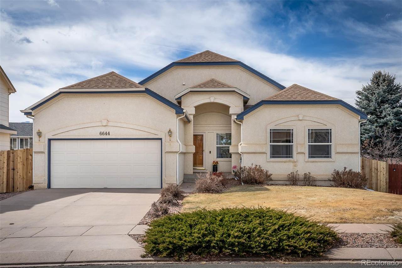 6644 Dream Weaver Drive - Photo 1