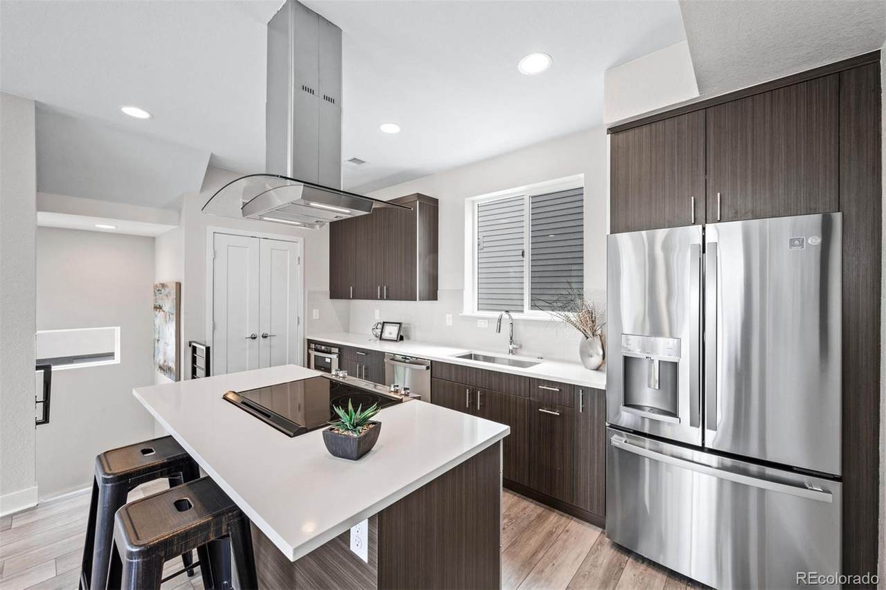 4923 Lowell Boulevard - Photo 1