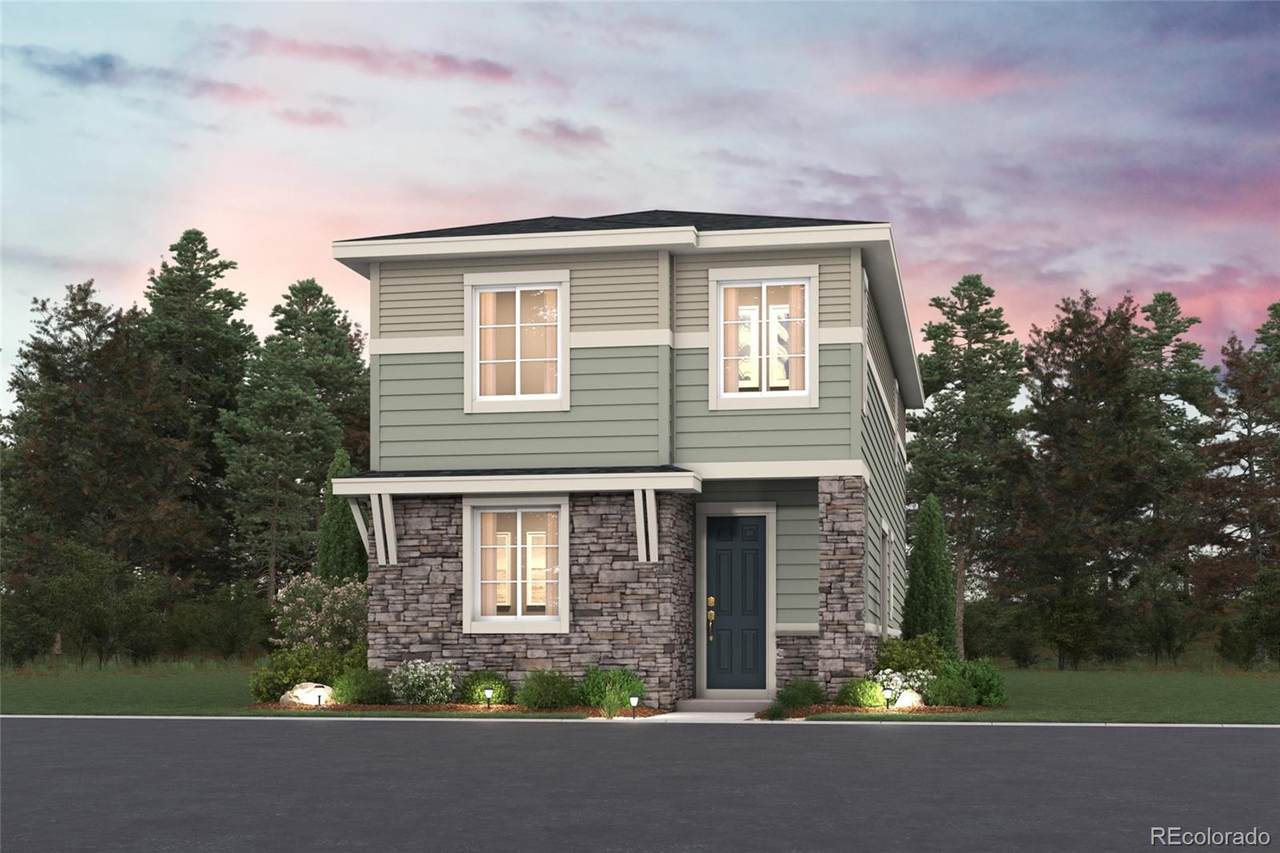 4583 Versailles Street - Photo 1