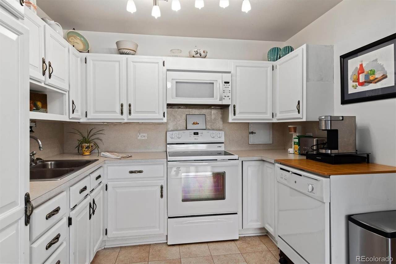 750 Clinton Street - Photo 1