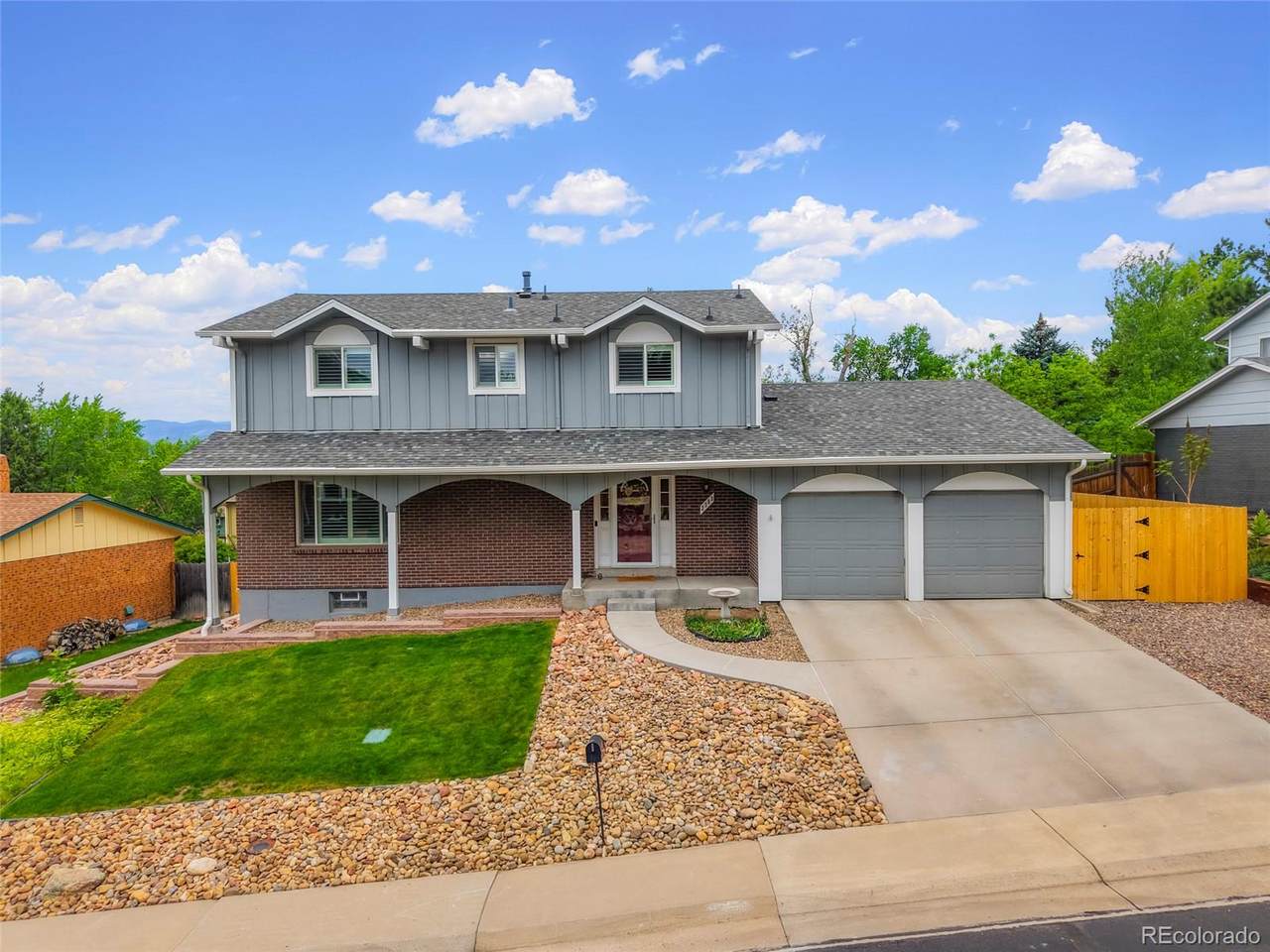 2383 Holland Street - Photo 1