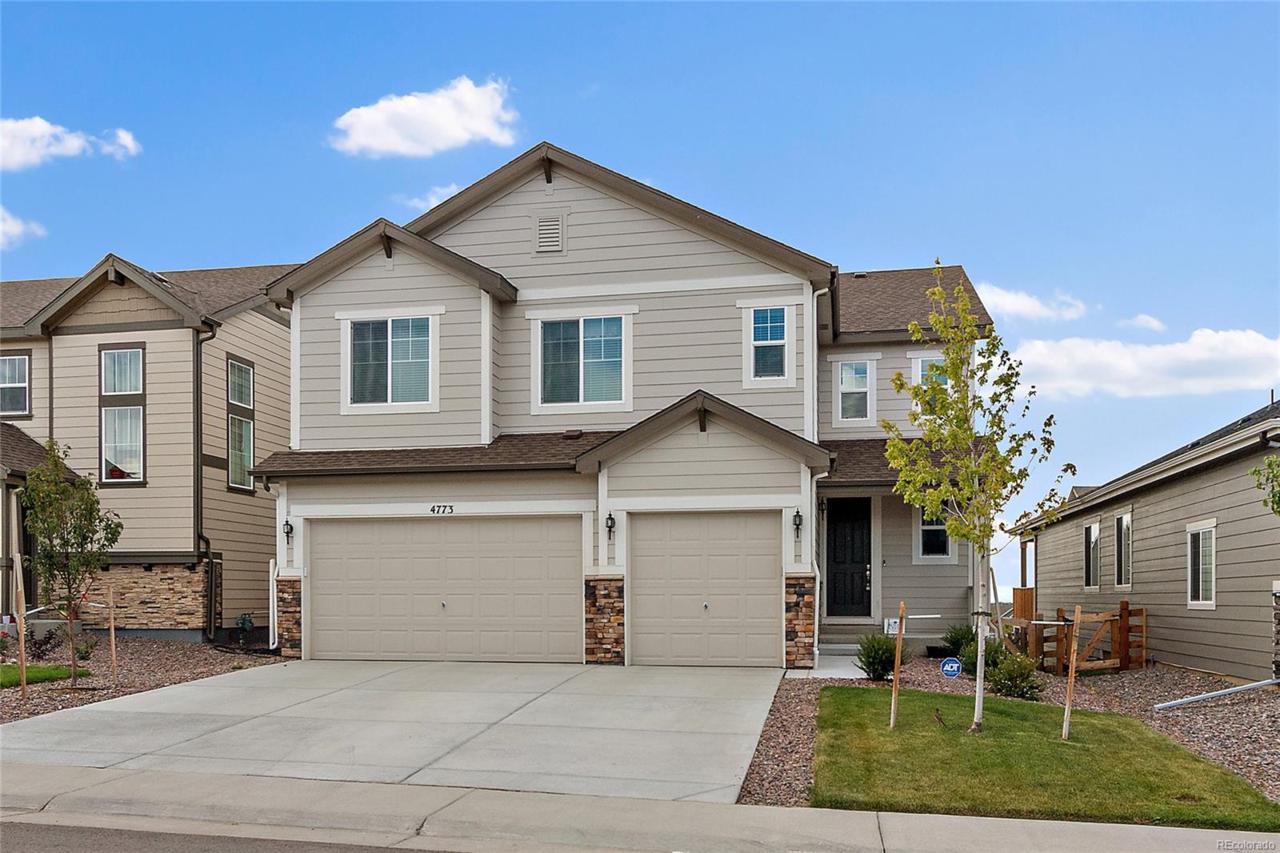 4773 Wenatchee Circle - Photo 1