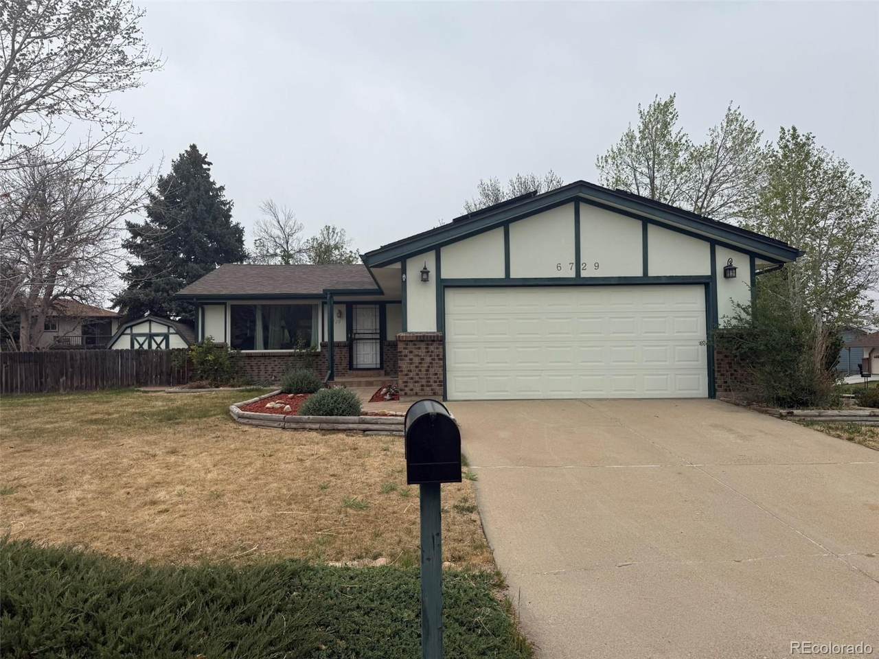 6729 67th Avenue - Photo 1