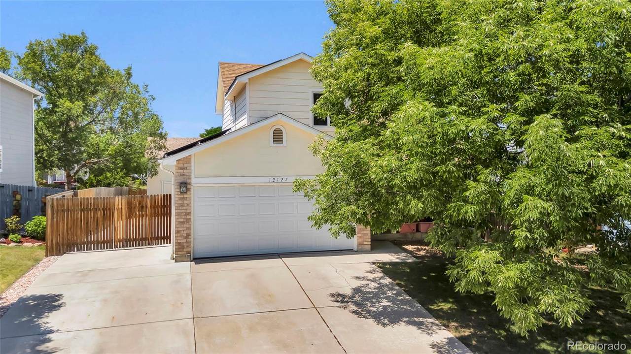 12127 Hudson Court - Photo 1