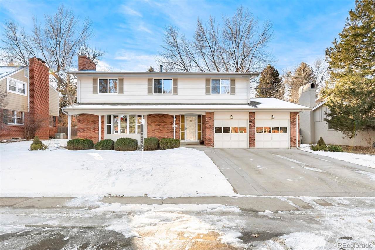6149 Elizabeth Way - Photo 1