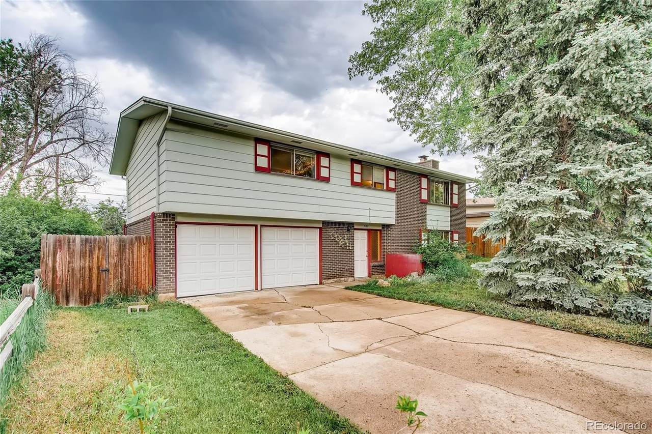 860 Morgan Drive - Photo 1