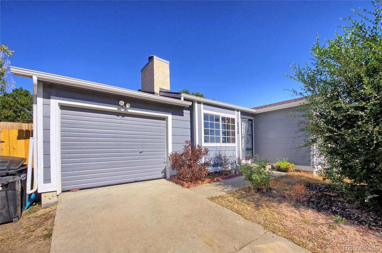 5520 Sacramento Place - Photo 1