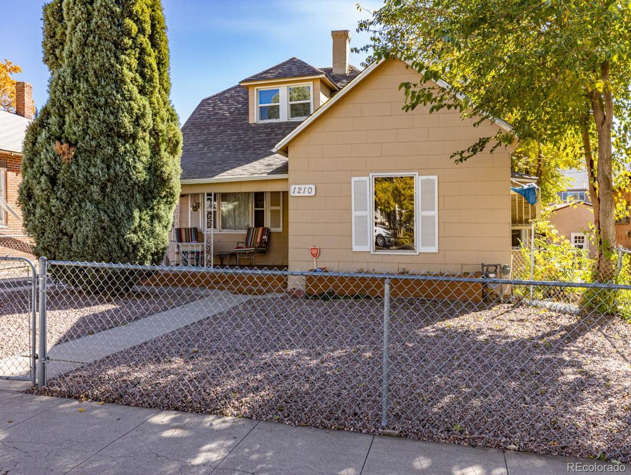 1210 8th Street - Photo 1