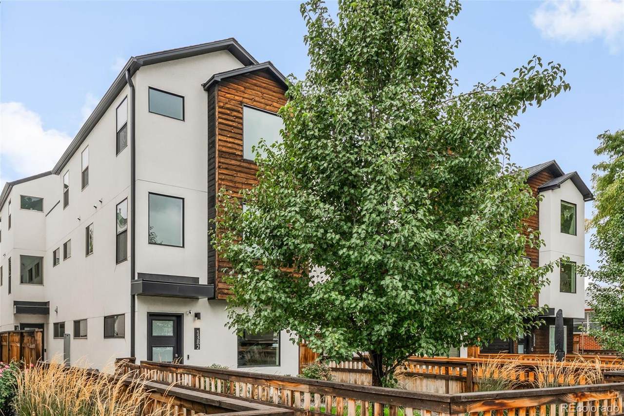 1382 Zenobia Street - Photo 1