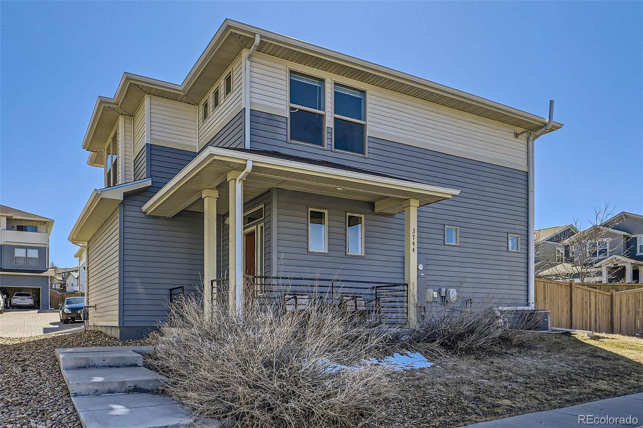 3744 Celestial Avenue - Photo 1