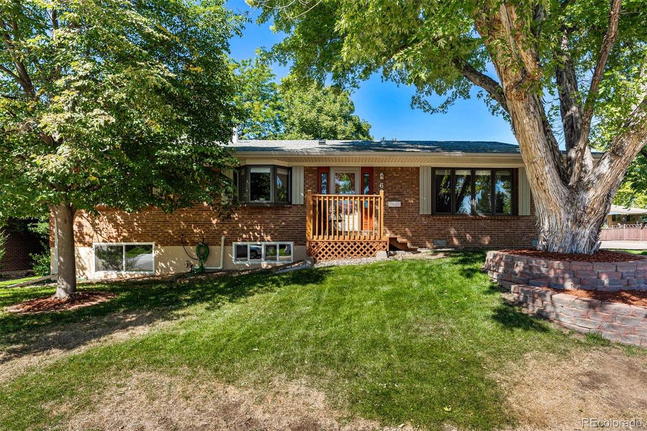 6883 Harvard Avenue - Photo 1