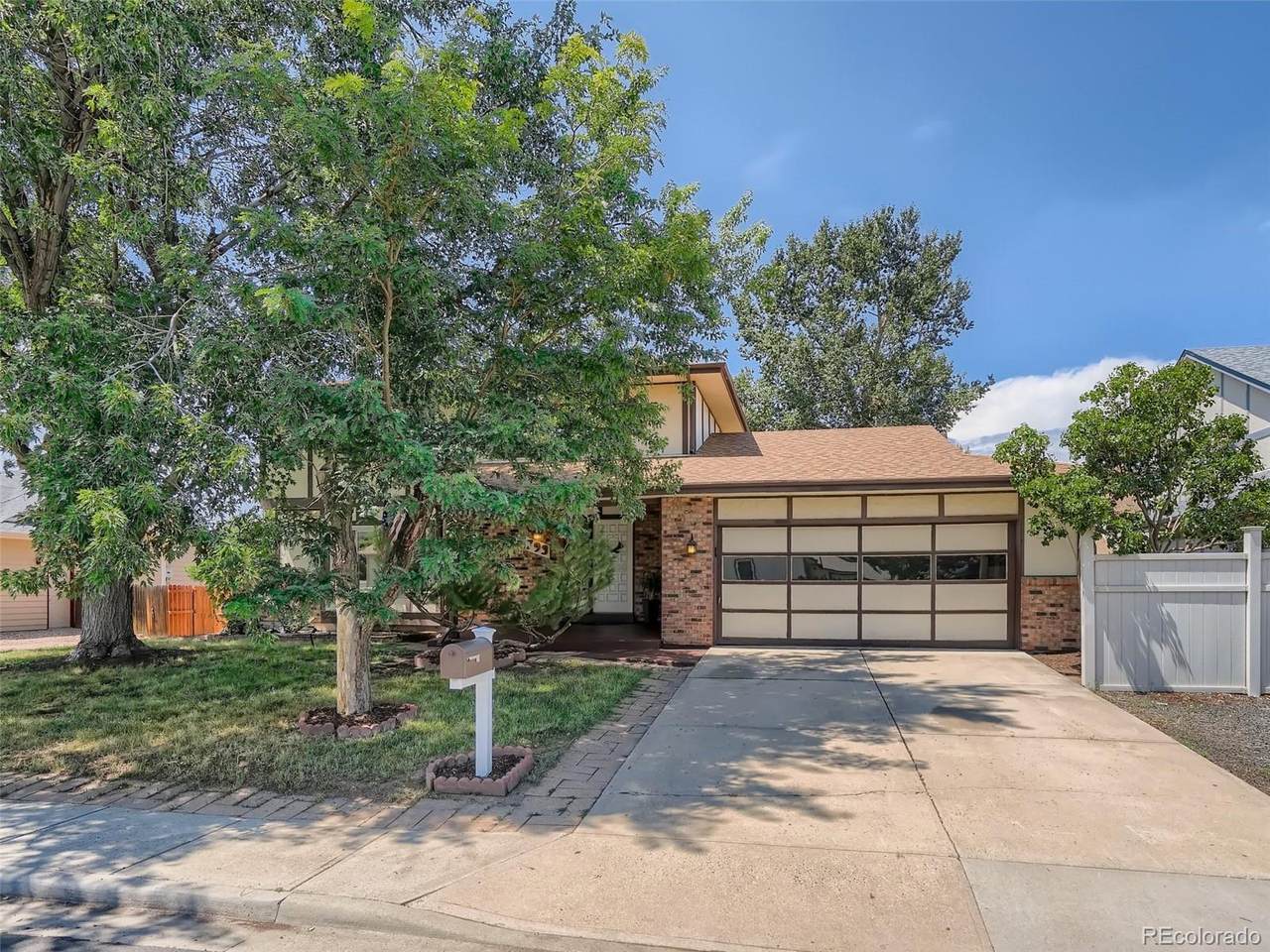 793 Dexter Drive - Photo 1