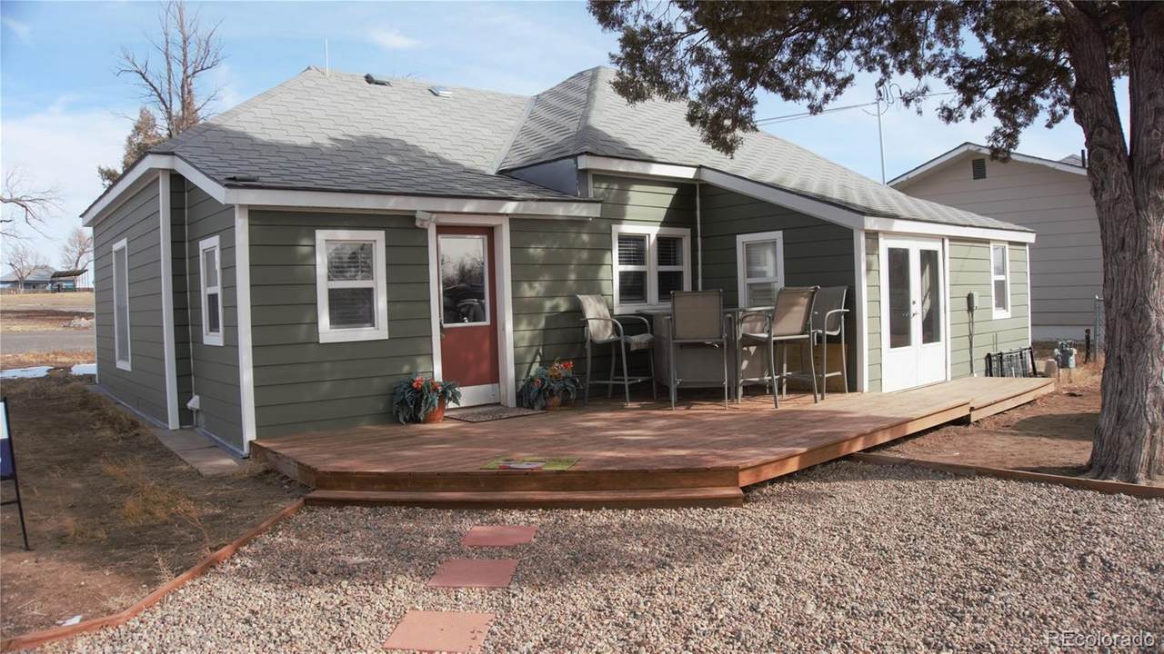 622 3rd Avenue - Photo 1