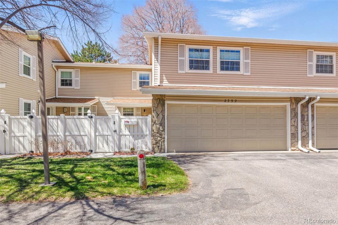 2752 Heather Gardens Way - Photo 1