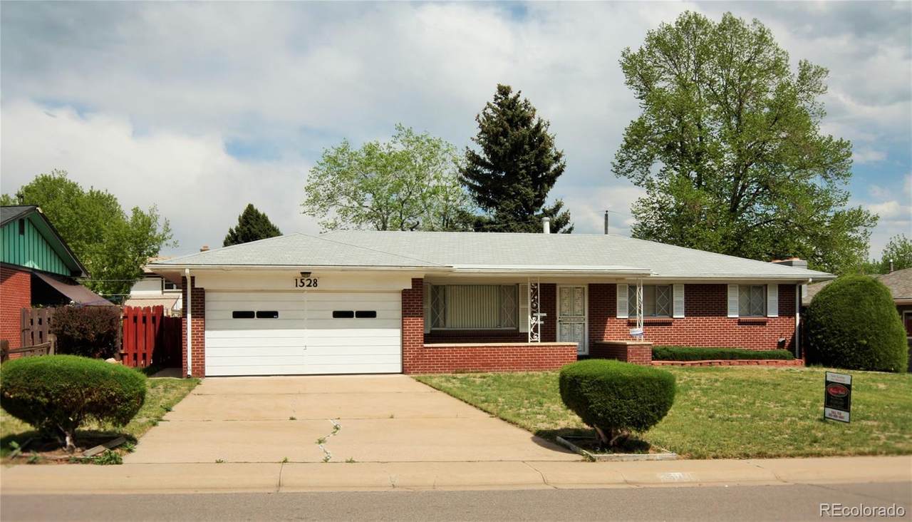 1528 Gray Street - Photo 1 1528 Gray Street - Photo 1