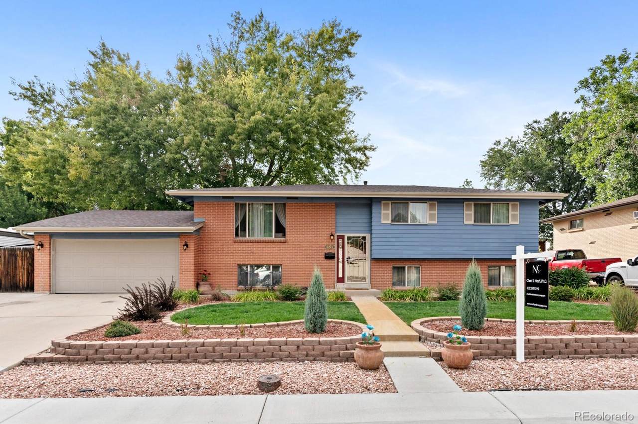 6271 Pierson Court - Photo 1