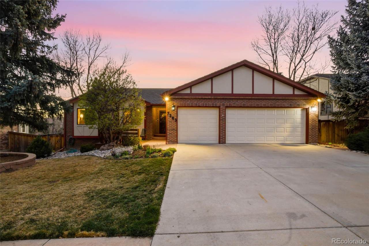 7263 Sundown Circle - Photo 1