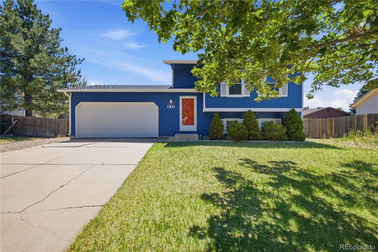 1811 Fundy Way - Photo 1