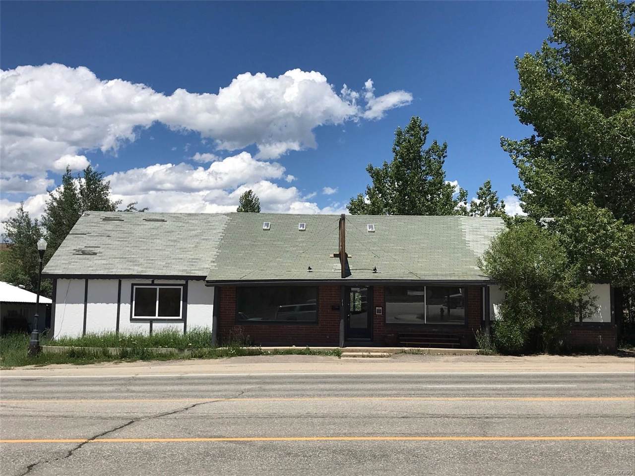 217 Agate Avenue - Photo 1