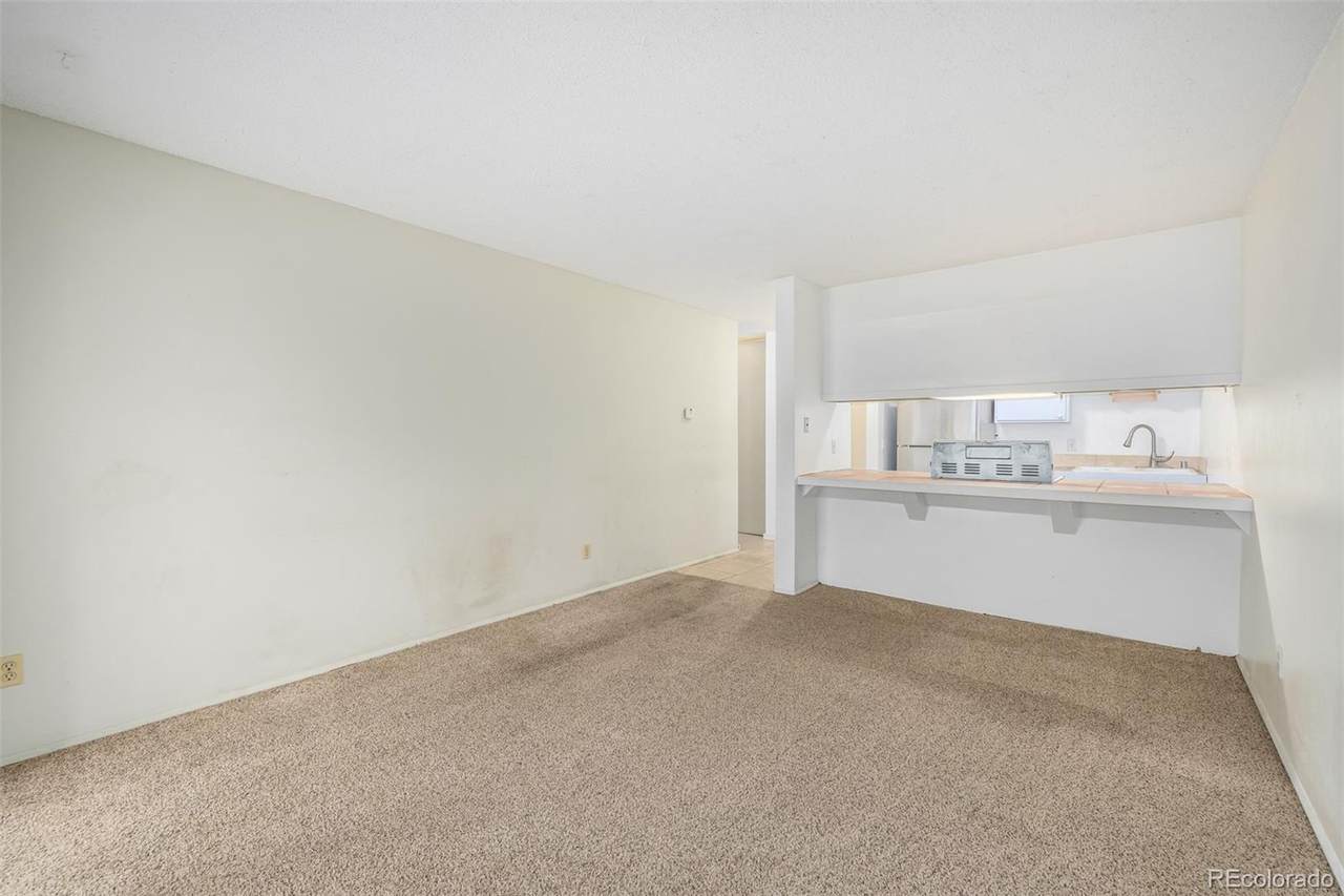 2707 Valmont Road - Photo 1