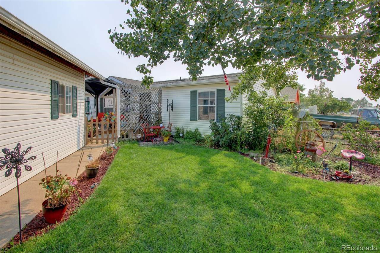 606 Plaza - Photo 1
