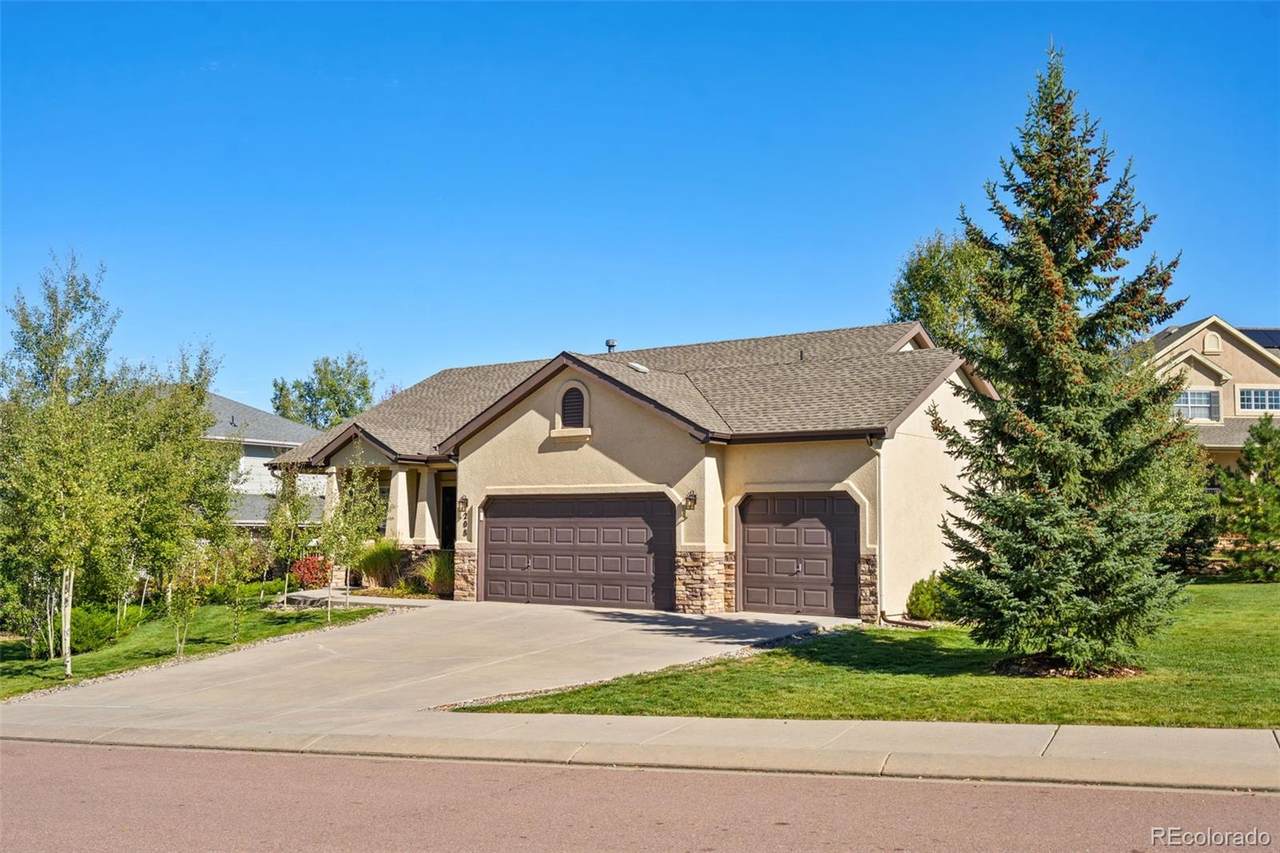 208 Green Rock Place - Photo 1