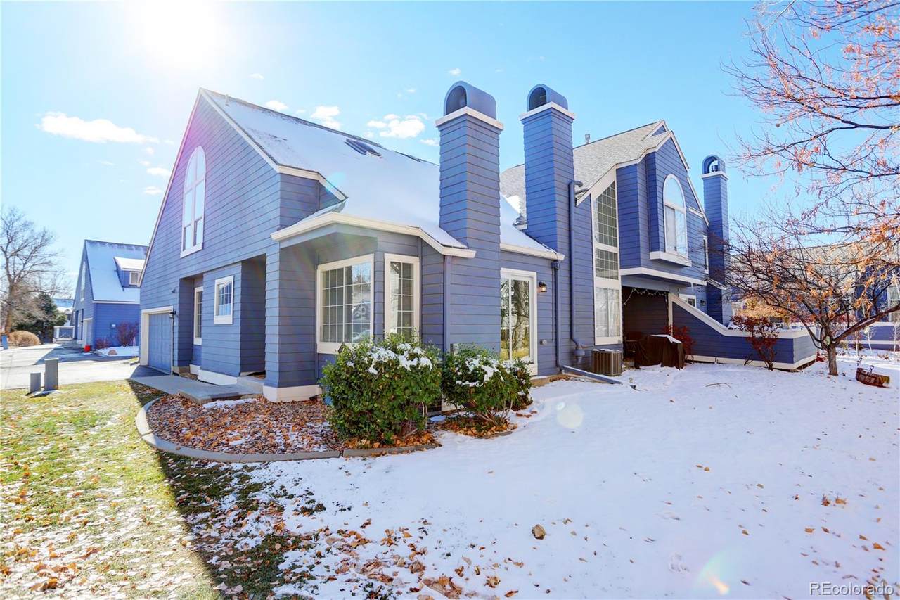 5018 Nelson Street - Photo 1
