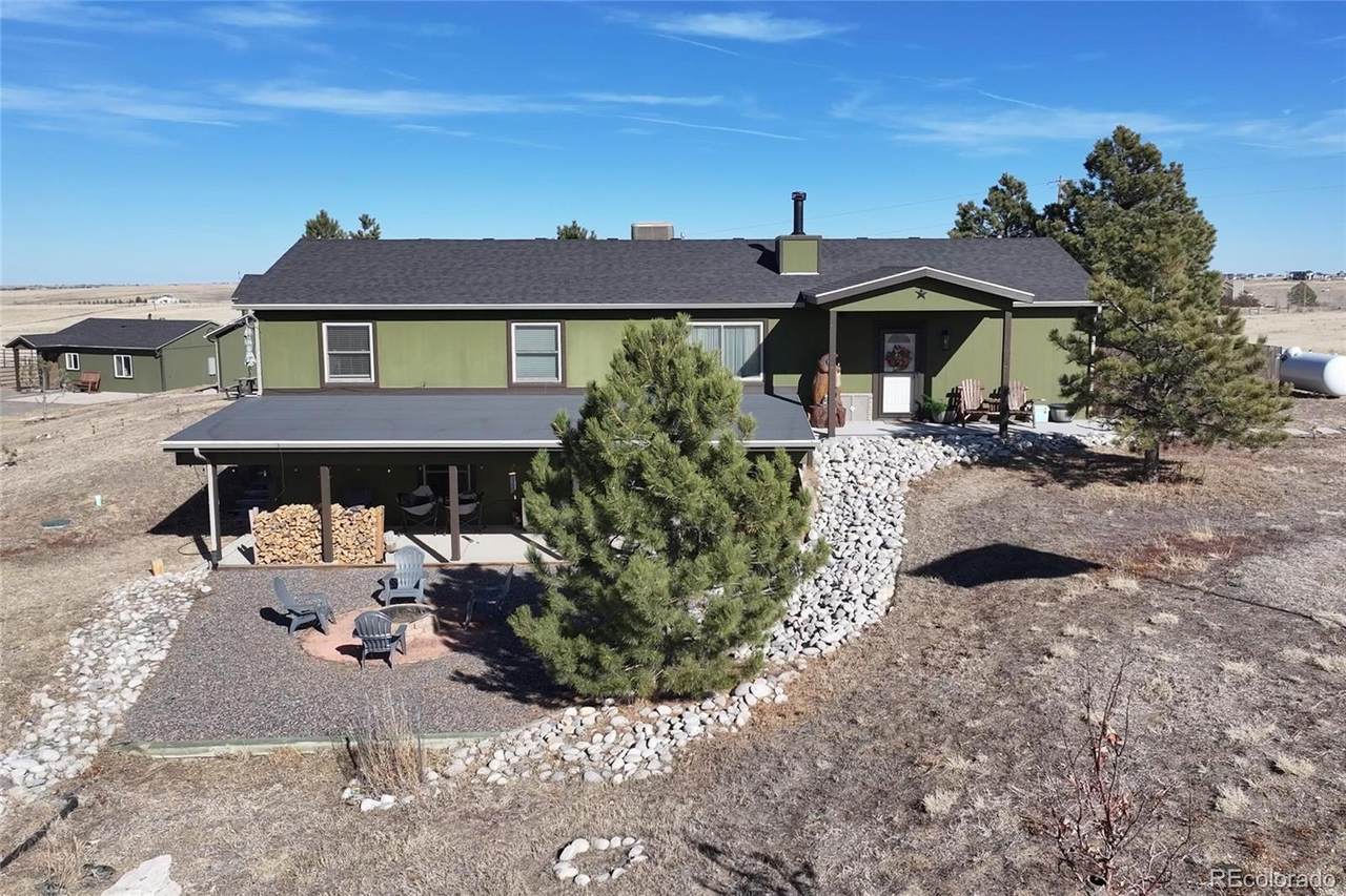 42812 Ricki Drive - Photo 1