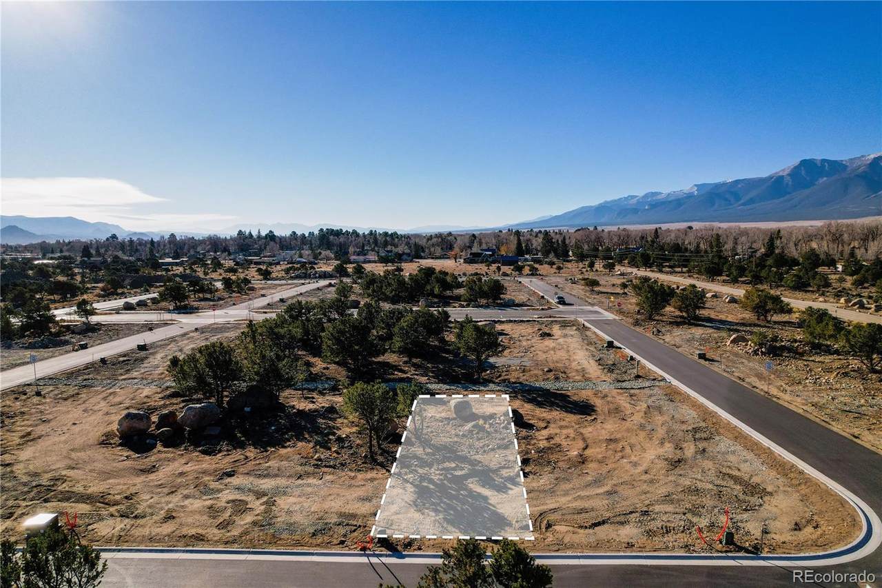 125 Rooks Lane - Photo 1