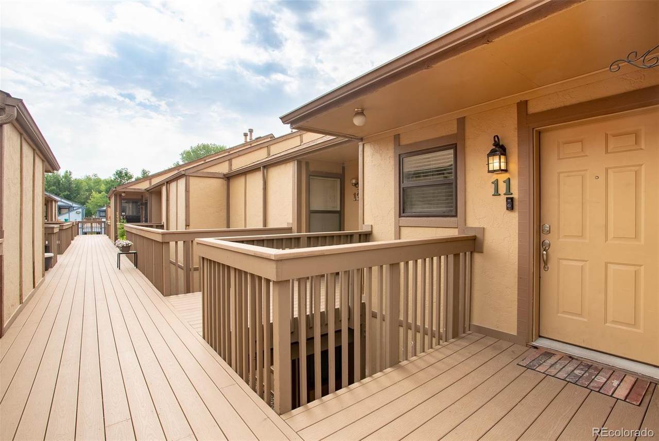 225 8th Avenue - Photo 1
